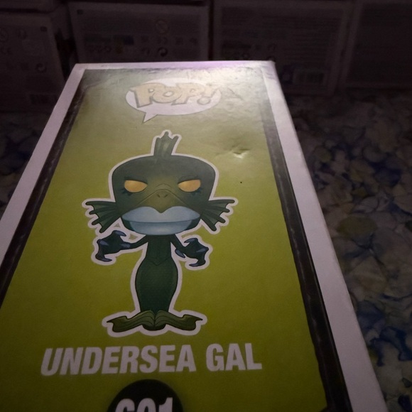 Disney Pop! Undersea Gal Vinyl Collectible - Picture 8 of 8